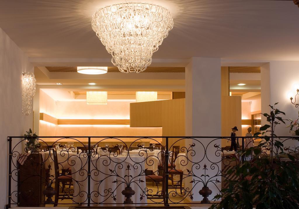 Parkhotel Ladinia ซานวีโต ดิ กาโดเร ภายนอก รูปภาพ